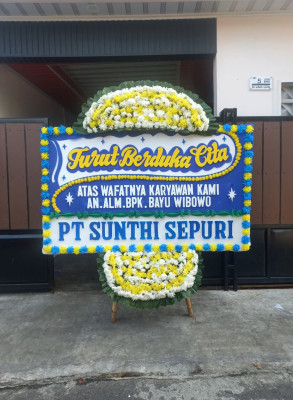 Papan Bunga Duka di Bulu