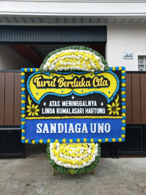 Papan Bunga Duka di Bulu